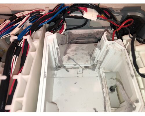 6A1A2F77-F298-4883-9061-AB4250B62B05