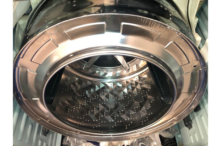 6F298643-D204-4EF3-BA4C-369C38546A5F