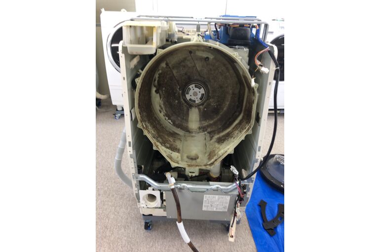 8E4865C9-3B9E-45A6-B1E6-C6FB2B81AFEA