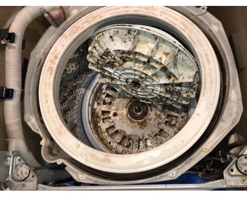 02AC26D9-9598-4A41-9627-388367255C6E