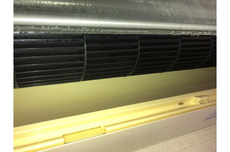 45B25E0C-8188-46FC-AF76-B75B8C9FFE70