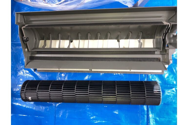 78980B8B-4828-4D33-9DC3-5DF12B154DE2