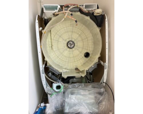 1EC6A966-7BFF-40F6-BF47-6CE2240F80AB