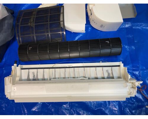 29AE7F7D-B620-4F5B-8A74-F26B7DAA08AE