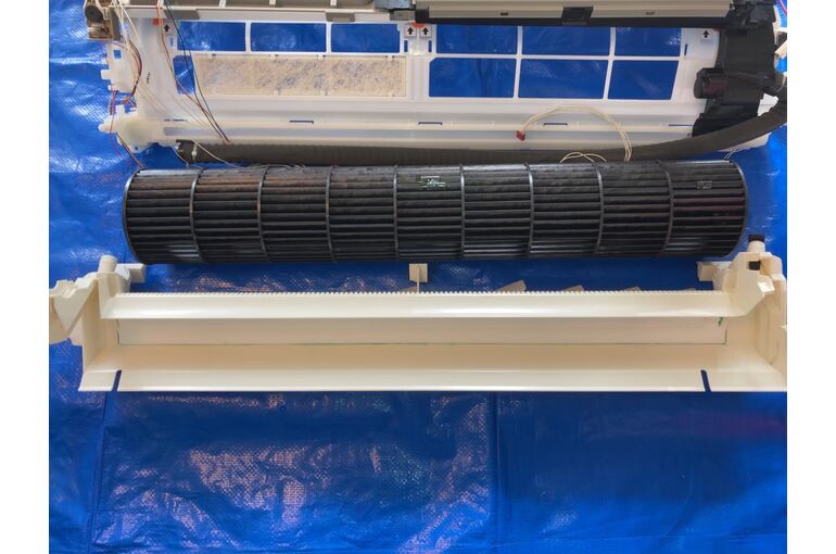 A8789F21-B2F7-4227-A022-A3FBA4621356